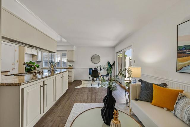 256 Avocet Court, Foster City CA: https://media.crmls.org/mediaz/f953fee4-f255-45ab-8a38-b9c4ec8e5c8e.jpg