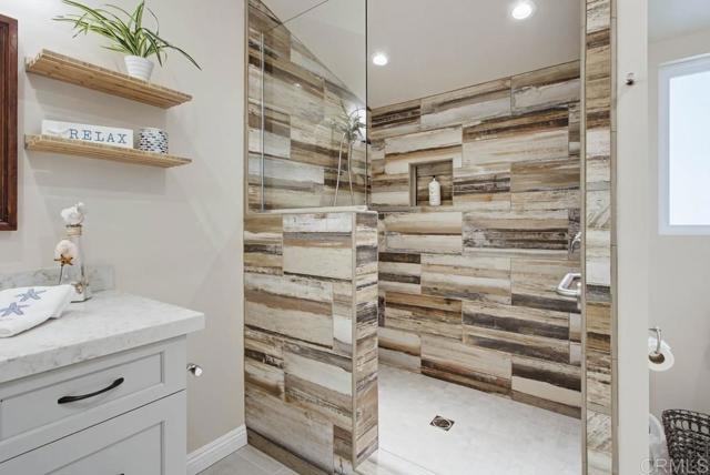 350 N El Camino Real, Encinitas CA: https://media.crmls.org/mediaz/f9542986-0d91-4d4d-9956-8ee953e4389a.jpg