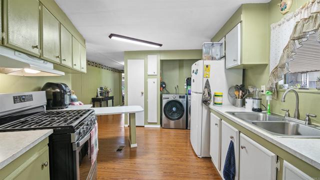 Detail Gallery Image 6 of 22 For 2700 E Valley Parkway #315,  Escondido,  CA 92027 - 3 Beds | 2 Baths