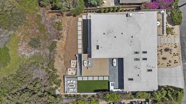 5851 Box Canyon, La Jolla CA: https://media.crmls.org/mediaz/f954cc2c-75b1-4009-a7fc-cc672f1cc987.jpg