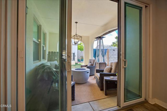 Detail Gallery Image 28 of 45 For 241 Los Altos Walk, Ventura,  CA 93004 - 3 Beds | 3 Baths