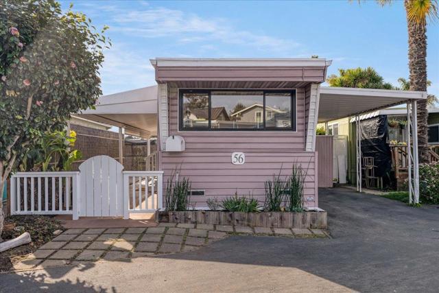 750 47th Avenue, Capitola CA: https://media.crmls.org/mediaz/f954faa1-5888-4111-b5d6-1e8c25dce419.jpg