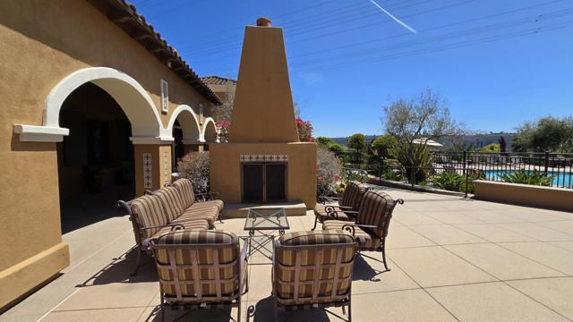 2640 Escala Circle, San Diego CA: https://media.crmls.org/mediaz/f9560884-5c90-4b29-b7d5-70b86c586614.jpg