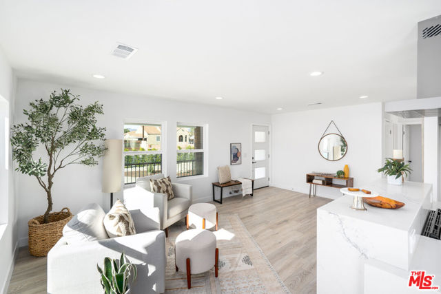 13306 Goleta Street photo 4