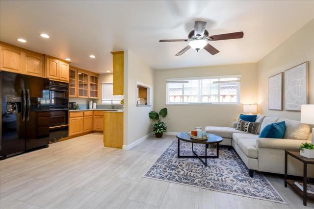 1118 Lafayette Street, San Mateo CA: https://media.crmls.org/mediaz/f956de62-ac2f-460d-b3b8-d3405cb30d98.jpg