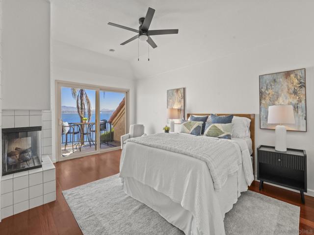 103 Tunapuna Ln, Coronado CA: https://media.crmls.org/mediaz/f956fc43-1170-45cb-8c8a-452189d62c1c.jpg