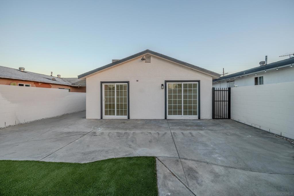 MLS #260016449SD image #12