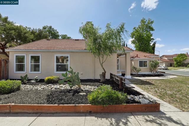 4464 Pampas Cir, Antioch CA: https://media.crmls.org/mediaz/f9582ffa-39a4-4d76-a4aa-84d2601de125.jpg