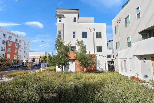 2903 Corvin Drive, Santa Clara CA: https://media.crmls.org/mediaz/f959b381-800d-4e54-9bbc-7e1677ea75c8.jpg