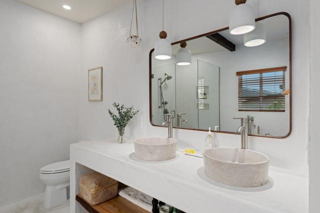 Detail Gallery Image 19 of 42 For 1011 13 Neptune Ave, Encinitas,  CA 92024 - 3 Beds | 3/1 Baths