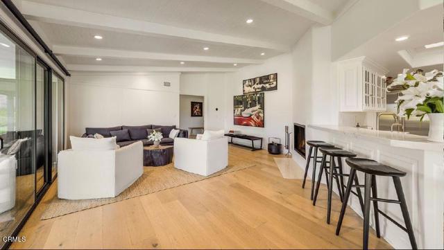 Detail Gallery Image 10 of 24 For 565 Del Oro Dr, Ojai,  CA 93023 - 4 Beds | 2/1 Baths