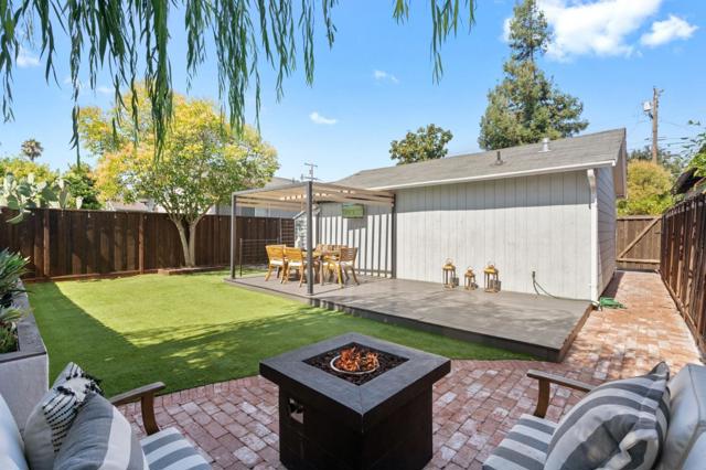 616 Douglas Avenue, Redwood City CA: https://media.crmls.org/mediaz/f95cef43-2ddc-4d34-baa3-4a919feffd10.jpg