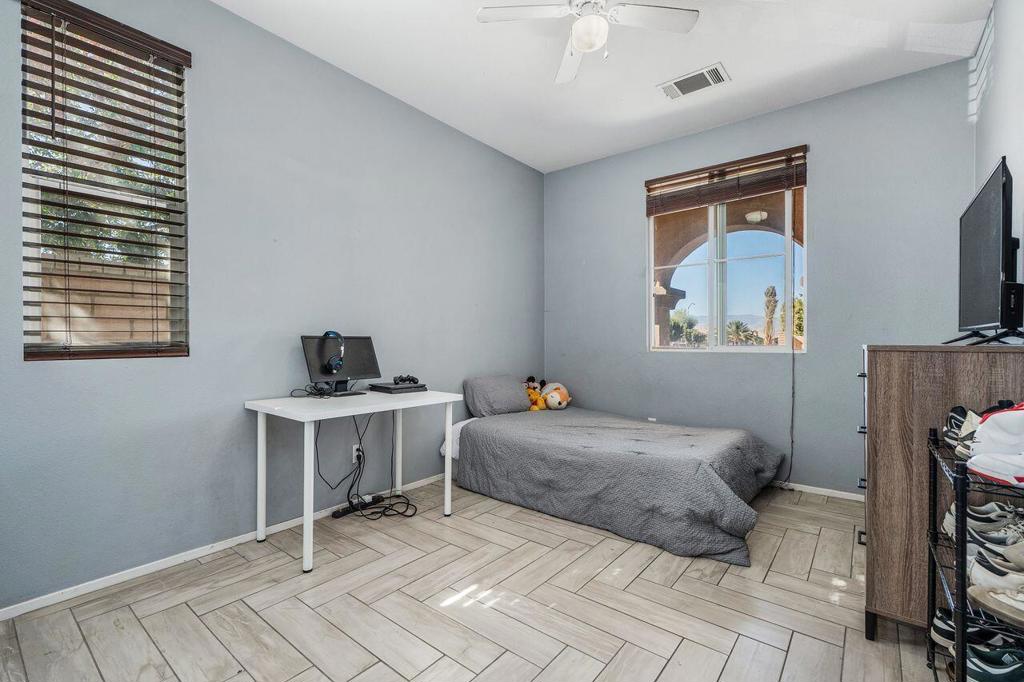 MLS #219137951DA image #17