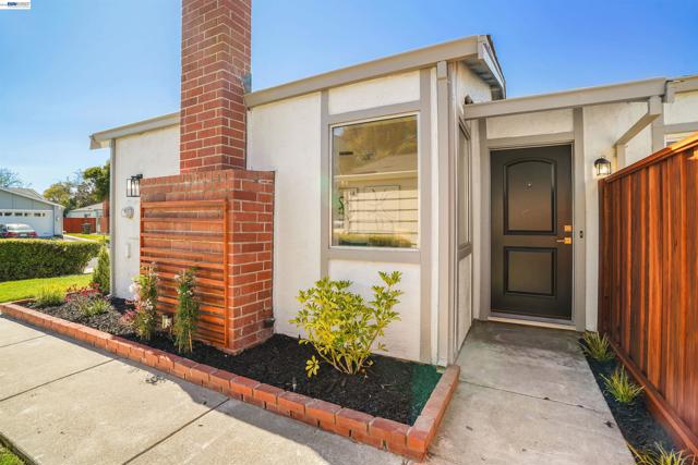 Image 5 of 53 For 4138 Bishop Pine Way