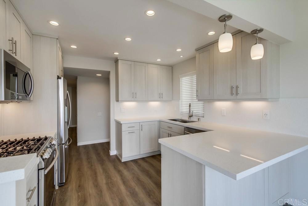 823 Sea Turf Circle - photo 14