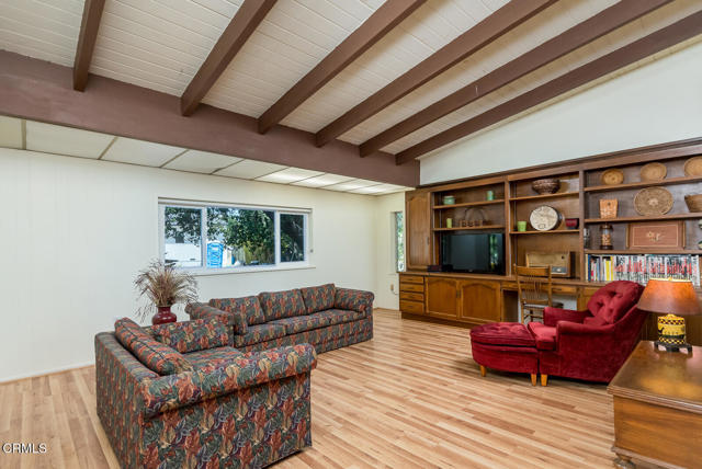 Detail Gallery Image 24 of 71 For 1364 Journey's End Dr, La Canada Flintridge,  CA 91011 - 3 Beds | 2 Baths