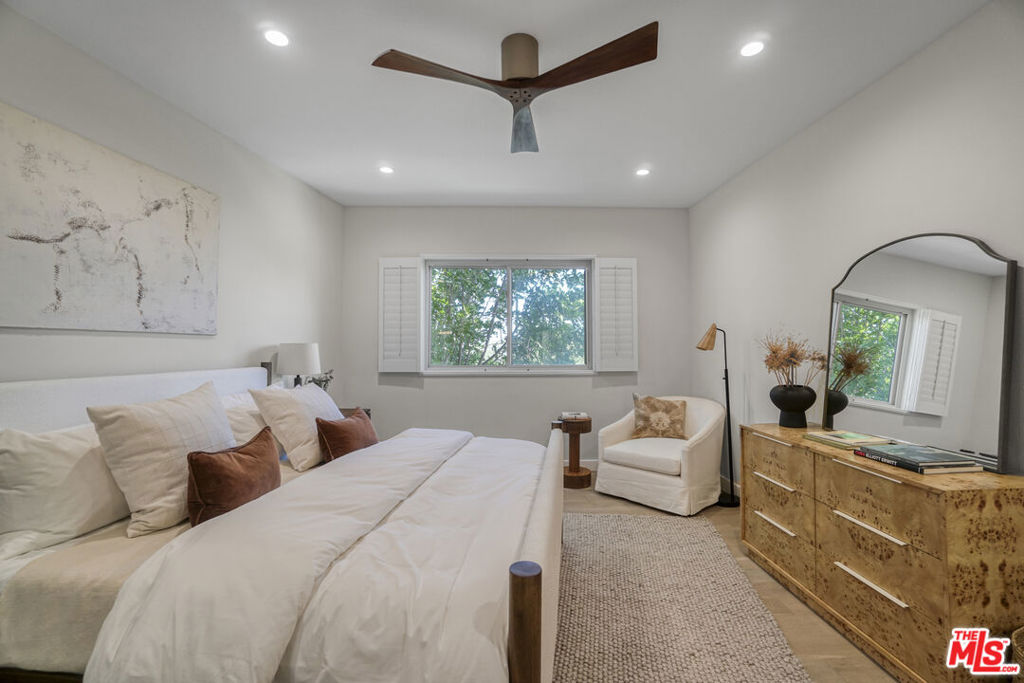 MLS #25616987 image #16