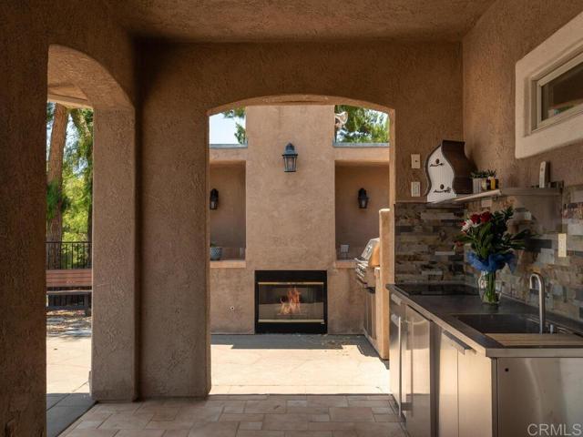 31755 Rancho Vista Road, Temecula CA: https://media.crmls.org/mediaz/f961b5d4-2b75-4652-911c-e4eaf295296a.jpg