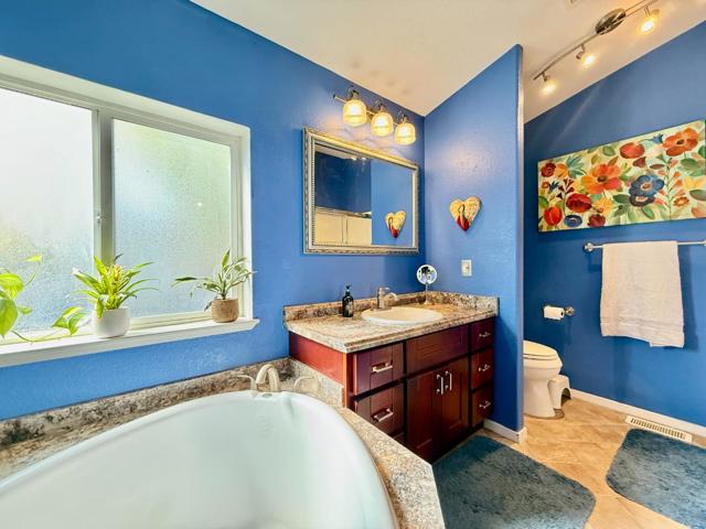 1220 Tasman Drive, Sunnyvale CA: https://media.crmls.org/mediaz/f9627483-b1cd-4bd8-9ac1-70df0afd7ccb.jpg