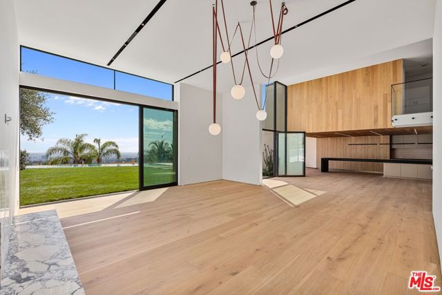 Drew Fenton | 2501 Banyan Drive Los Angeles CA | MLS: 7450499 Drew Fenton | 2501 Banyan Drive Los Angeles CA | MLS: 7450499