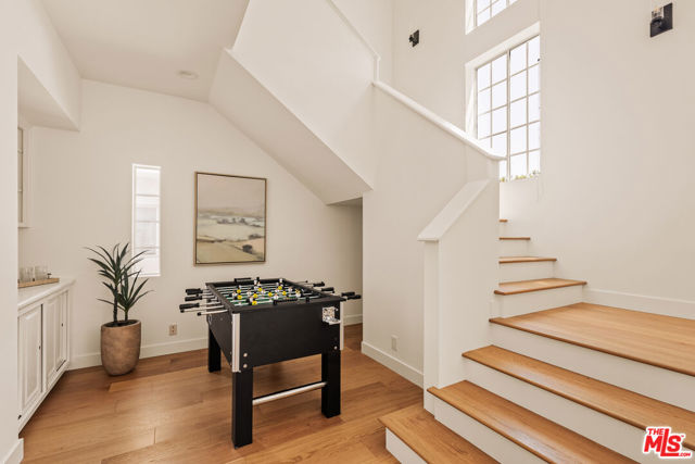 7737 Denrock Avenue, Los Angeles CA: https://media.crmls.org/mediaz/f962df3d-e22f-466d-92f5-ca4a6ce67326.jpg