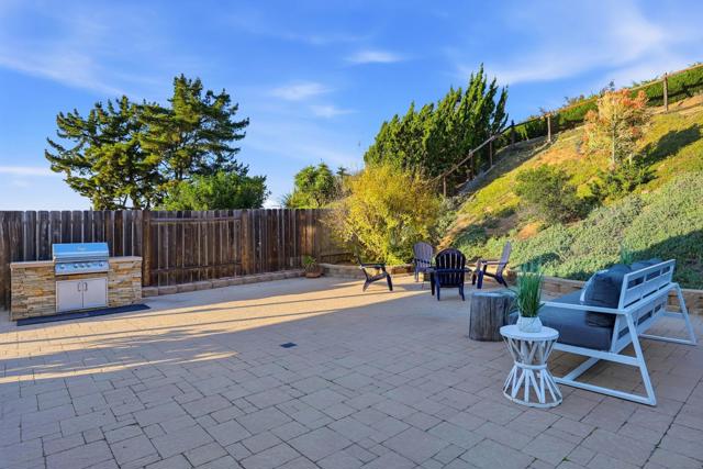 17570 Montero Rd, San Diego CA: https://media.crmls.org/mediaz/f963e845-f8d8-444a-ba5a-1a35cb25ce99.jpg