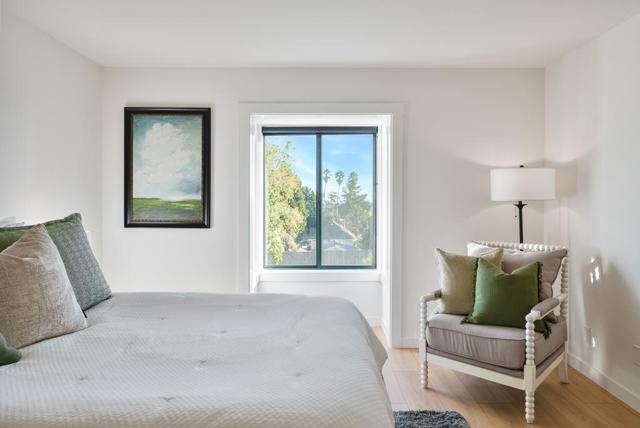 318 Soquel Avenue, Santa Cruz CA: https://media.crmls.org/mediaz/f964cb77-0f53-4d53-8f91-1a6fd850b5dc.jpg