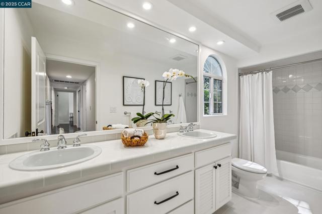 1023 Ameno Court, Lafayette CA: https://media.crmls.org/mediaz/f965dbab-1ef1-4b10-accf-7711df6c0f77.jpg