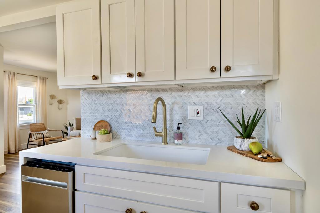 MLS #219138605DA image #13