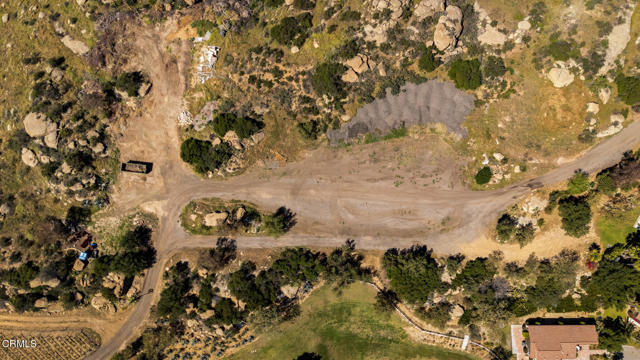 Detail Gallery Image 20 of 75 For 2940 Kuehner Dr, Simi Valley,  CA 93063 - 57 Beds | 40 Baths