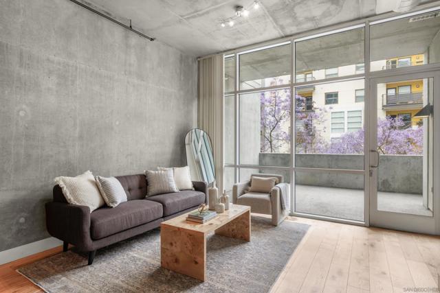 1025 Island Ave, San Diego CA: https://media.crmls.org/mediaz/f967badc-2c51-4572-82f7-7ad1bf3b7840.jpg