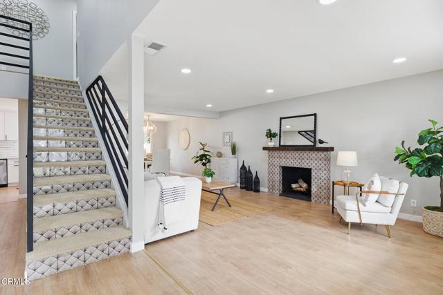 6433 Ralston Street, Ventura CA: https://media.crmls.org/mediaz/f967cc8d-84c8-4222-8adf-b6b1e60fd602.jpg