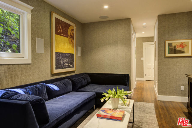 1857 Benedict Canyon Drive, Beverly Hills CA: https://media.crmls.org/mediaz/f968d597-c5dc-4a57-82e5-cfc75bbb42fa.jpg