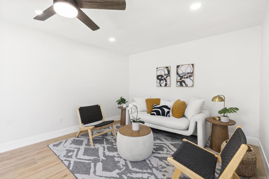 2333 Mission Avenue - photo 13