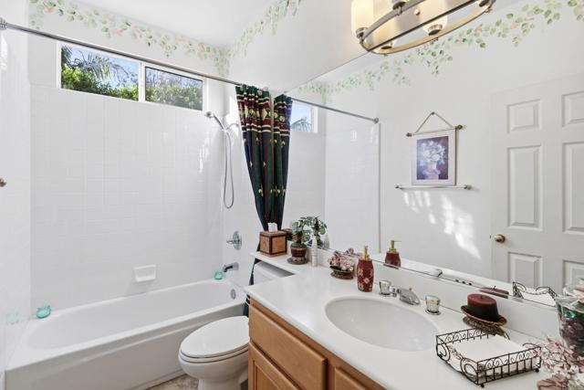 Detail Gallery Image 24 of 45 For 23 Greenvale, Rancho Santa Margarita,  CA 92688 - 4 Beds | 3 Baths