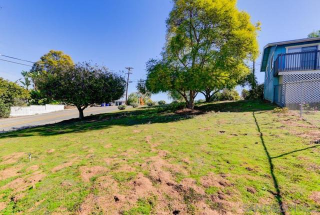 8832 Almond Road, Lakeside, California 92040, 3 Bedrooms Bedrooms, ,2 BathroomsBathrooms,Single Family Residence,For Sale,Almond Road,250019558SD