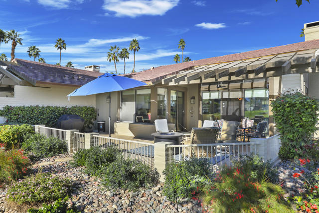 209 Bouquet Canyon Drive, Palm Desert, CA 92211