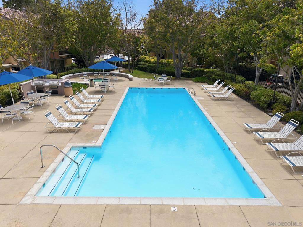 12041 Tivoli Park Row 2 - photo 19
