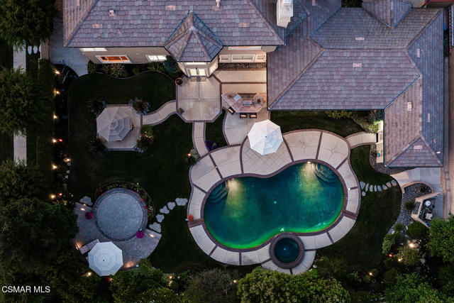 684 Noble Road, Simi Valley CA: https://media.crmls.org/mediaz/f96d08c9-28b1-472d-afa7-1edab63cbfac.jpg