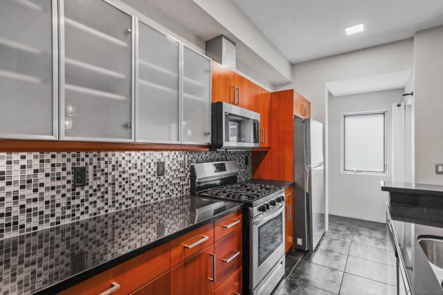 991 Sigsbee St, San Diego CA: https://media.crmls.org/mediaz/f96da1bb-4337-4208-b4dd-0d7c429573f1.jpg