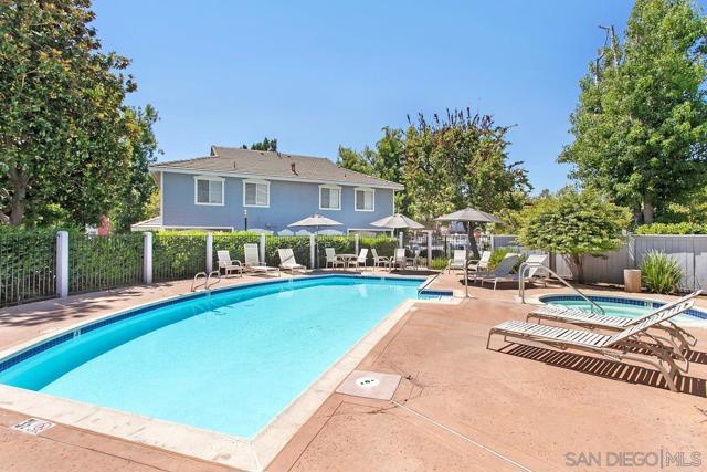 13975 Midland Rd, Poway, California 92064, 2 Bedrooms Bedrooms, ,2 BathroomsBathrooms,Condominium,For Sale,Midland Rd,250020112SD