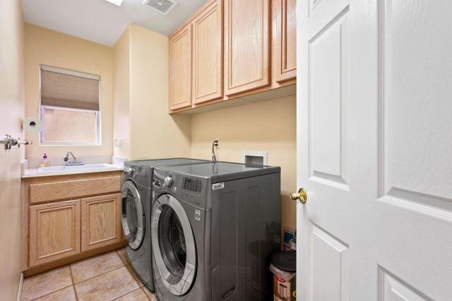 79851 Carmel Valley Avenue, Indio CA: https://media.crmls.org/mediaz/f96ded57-4290-42e6-8267-22c66fb62e46.jpg