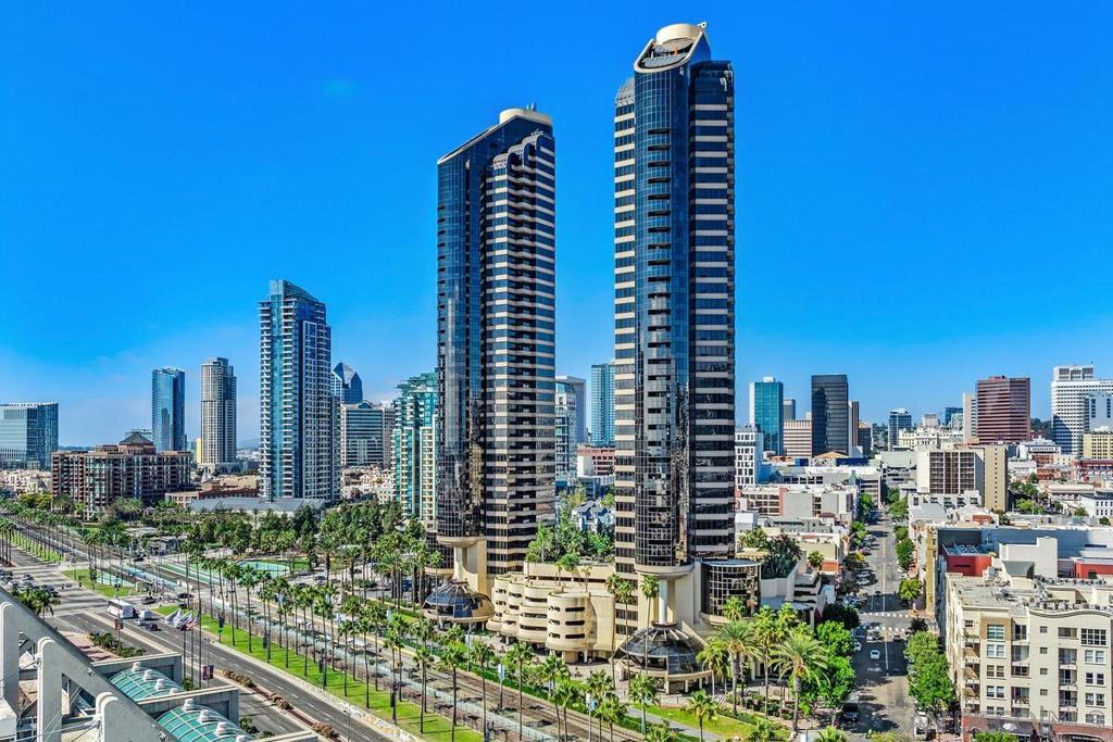 200 Harbor Dr