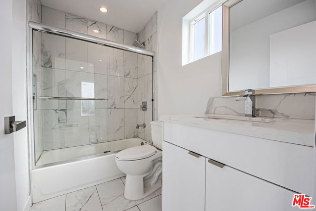 954 N Kingsley Drive, Los Angeles CA: https://media.crmls.org/mediaz/f96f2a68-0fe3-4ed0-833a-2bd40b358bc1.jpg