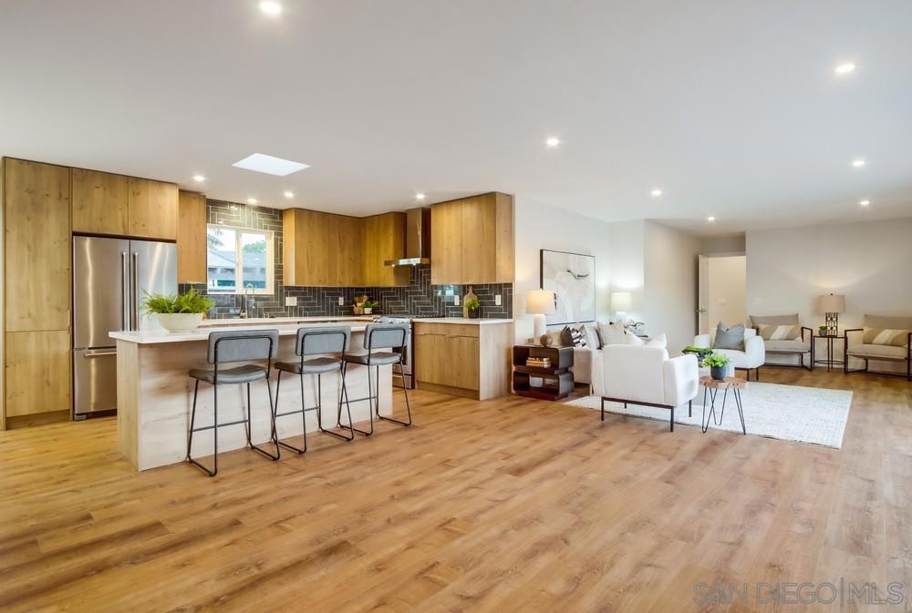 MLS #250036225SD img 4