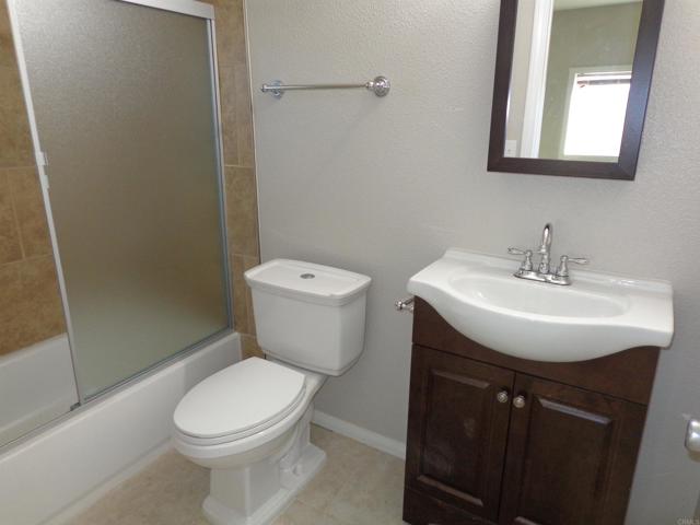 404 414 PALM AVENUE, Chula Vista CA: https://media.crmls.org/mediaz/f9702d56-fb80-4c61-9fb2-31a2a5091151.jpg