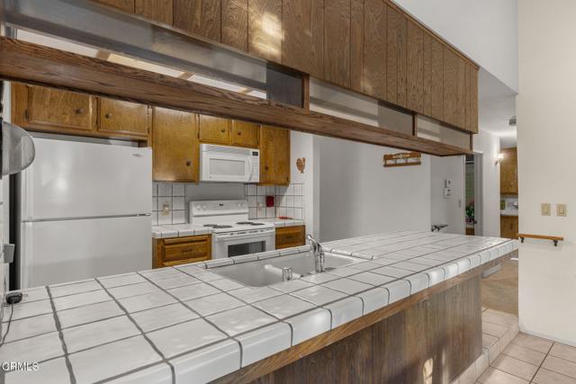 Detail Gallery Image 21 of 44 For 3601 Litchfield Dr, Bakersfield,  CA 93309 - 3 Beds | 2 Baths