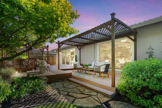 617 Bancroft Street, Santa Clara CA: https://media.crmls.org/mediaz/f970bcb8-172e-48b7-b4a4-35ff1d90a464.jpg