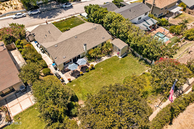 2063 Woodglen Street, Simi Valley CA: https://media.crmls.org/mediaz/f970cfd7-9aca-4dfb-aff0-a3d4e64dfaf2.jpg