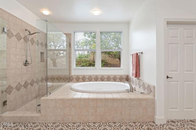 Detail Gallery Image 15 of 24 For 1707 Corte Jubilo, Camarillo,  CA 93012 - 4 Beds | 3/1 Baths